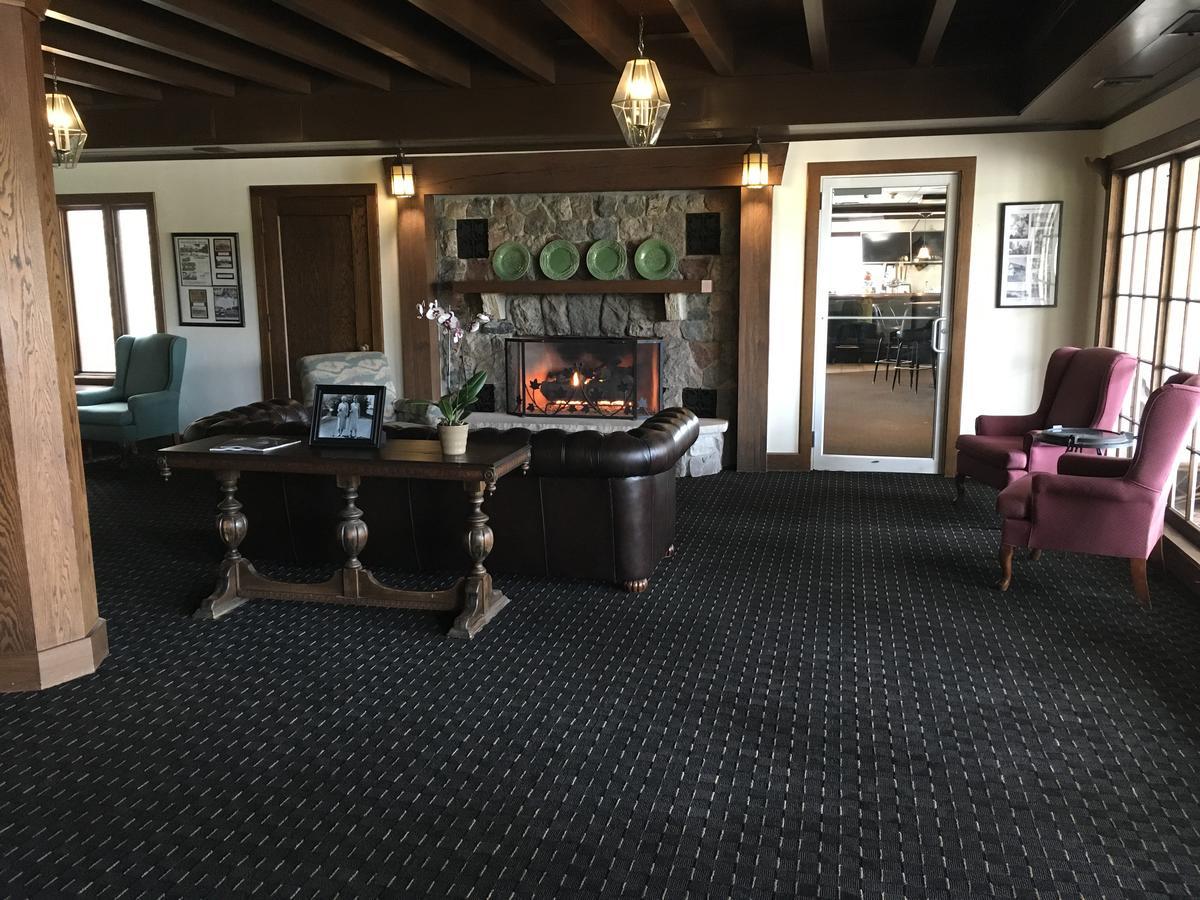 Maxwelton Braes Lodge & Golf Course เบลีย์ส ฮาร์เบอร์ ภายนอก รูปภาพ