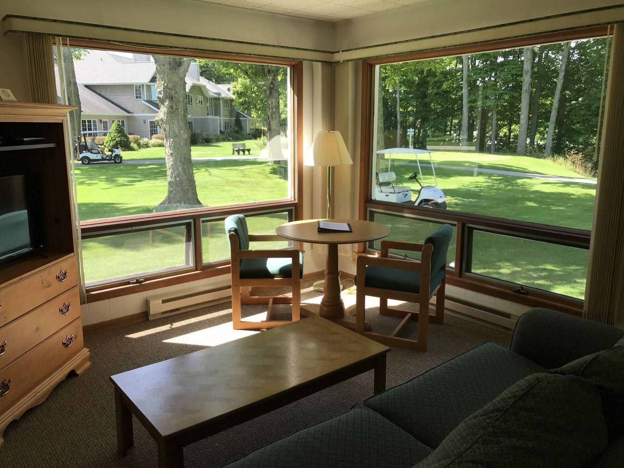 Maxwelton Braes Lodge & Golf Course เบลีย์ส ฮาร์เบอร์ ภายนอก รูปภาพ